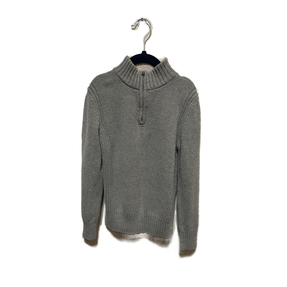 Cute boys 1/4 zip grey zip up sweater.